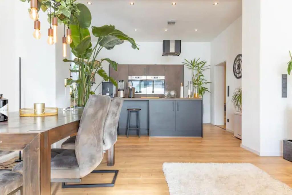 Design Apartment Im Zentrum Von Nienburg! Nienburg  Exteriör bild